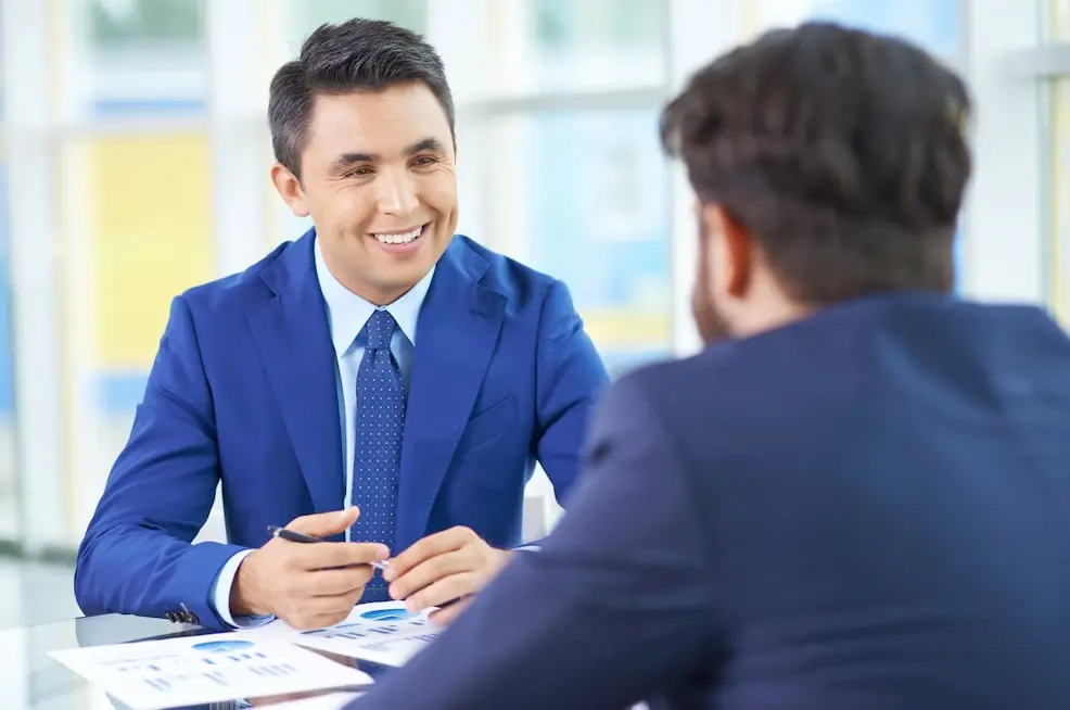 How to Conduct a Successful Interview